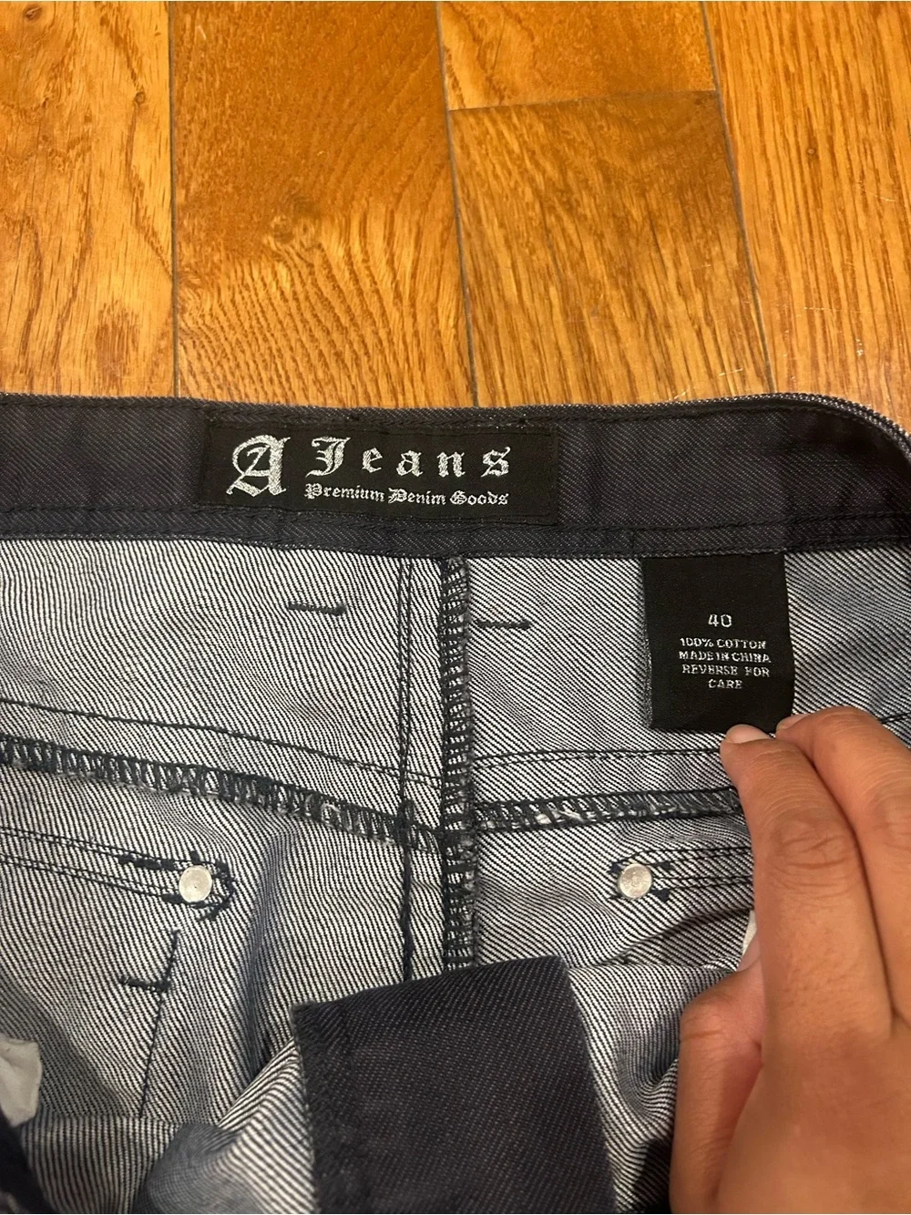 A Jeans Premium Denim Distressed Embroidered Back Pockets Men 40 Y2K